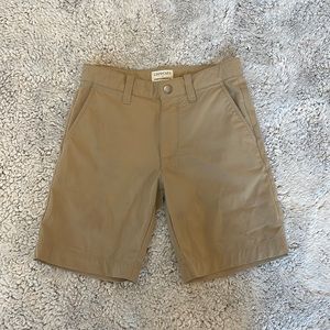 Boys performance shorts size 6